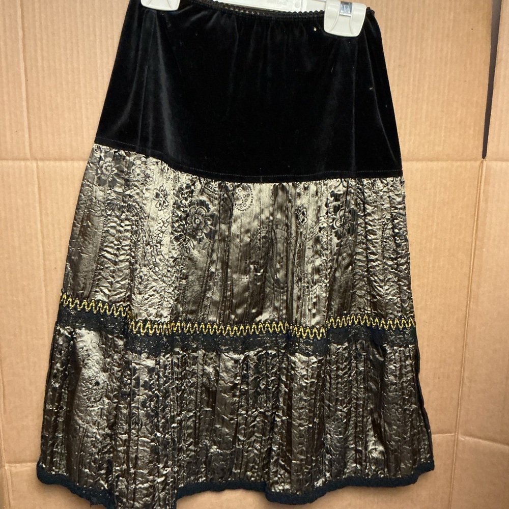 Rubie's Black and Gold A-Line Skirt